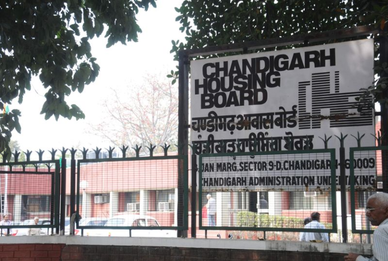 Board cancels allotment of 20 small flats over rental dues